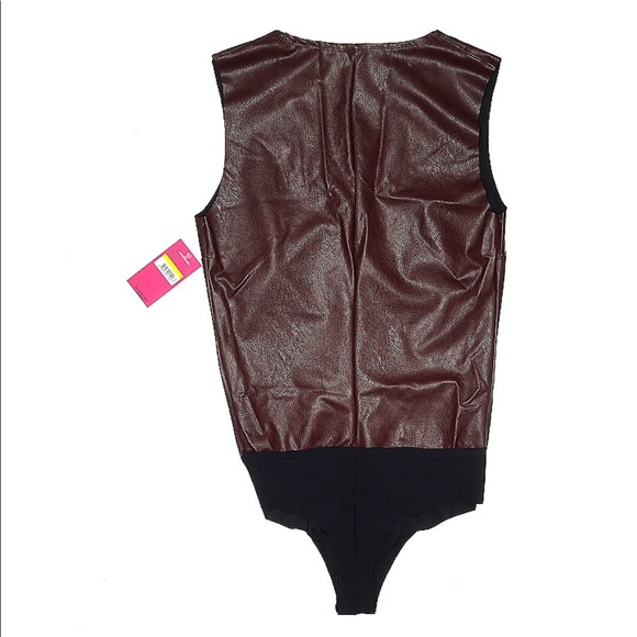 Commando Faux Leather Bodysuit - Picture 13 of 14